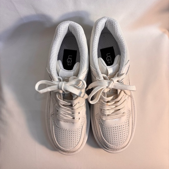 UGG Sz 6 Highland Heritage Sneakers Treadlite by UGG™ Outsole High Top Lace Up - Picture 3 of 13